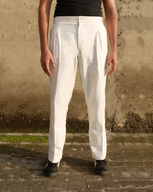Adjustable Routine pants (White).
