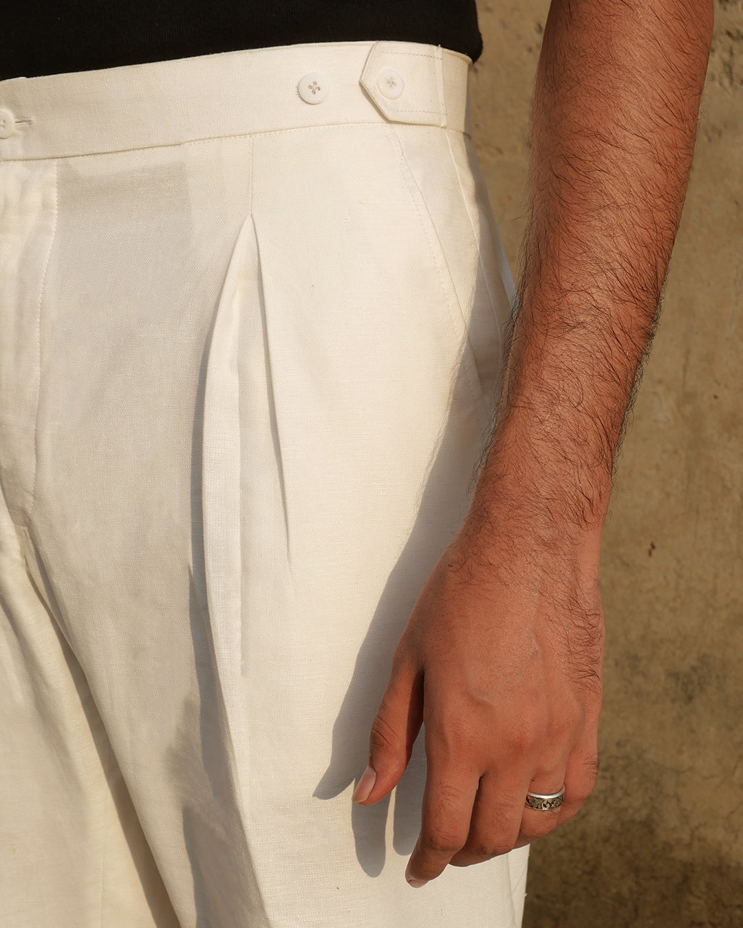 Adjustable Routine pants (White).