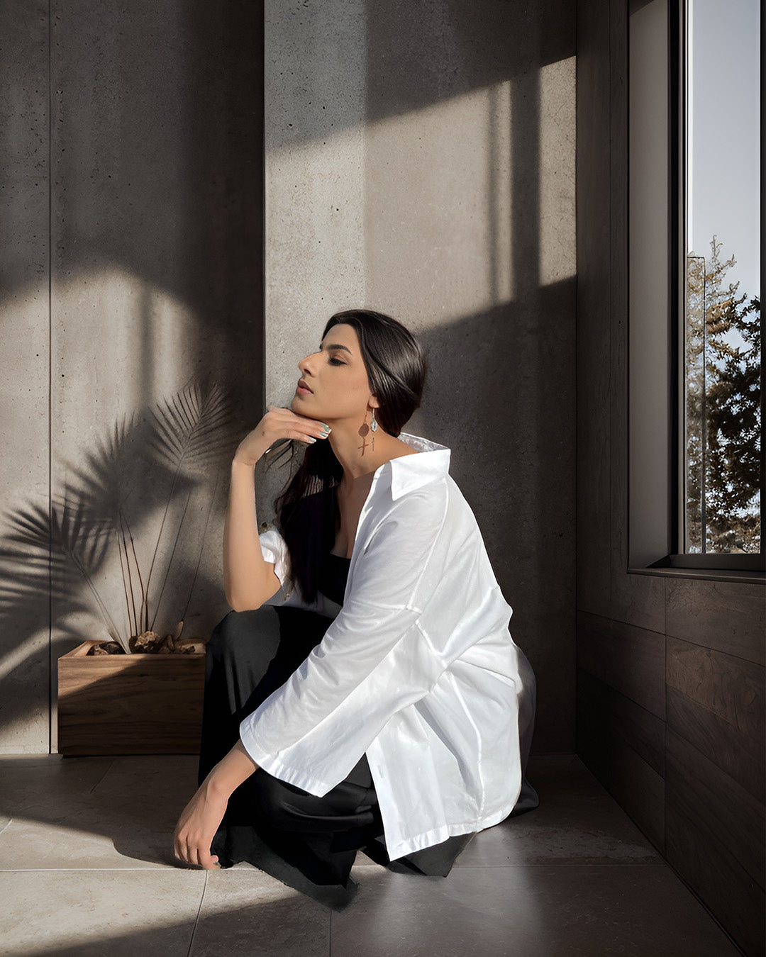 White paper classic shirt.